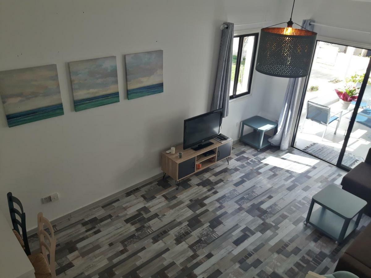 Kermia Beach Apartment Larnaca Exterior foto
